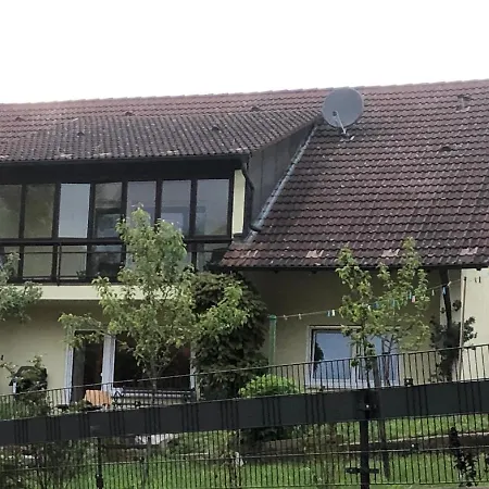 Liebel Apartment *